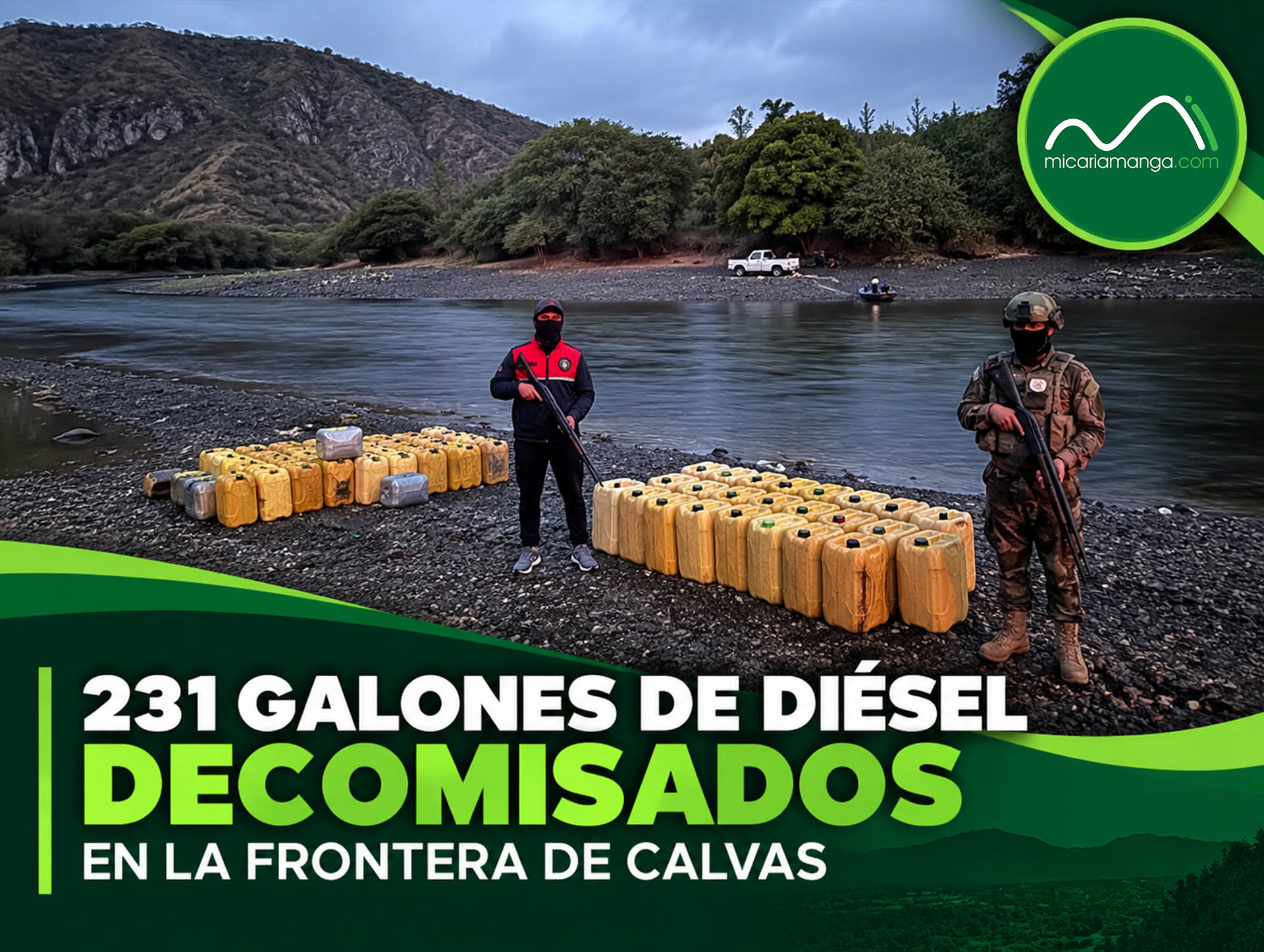 Militares custodian 33 canecas con aproximadamente 231 galones de diésel decomisados en el sector Tabloncillo del cantón Calvas