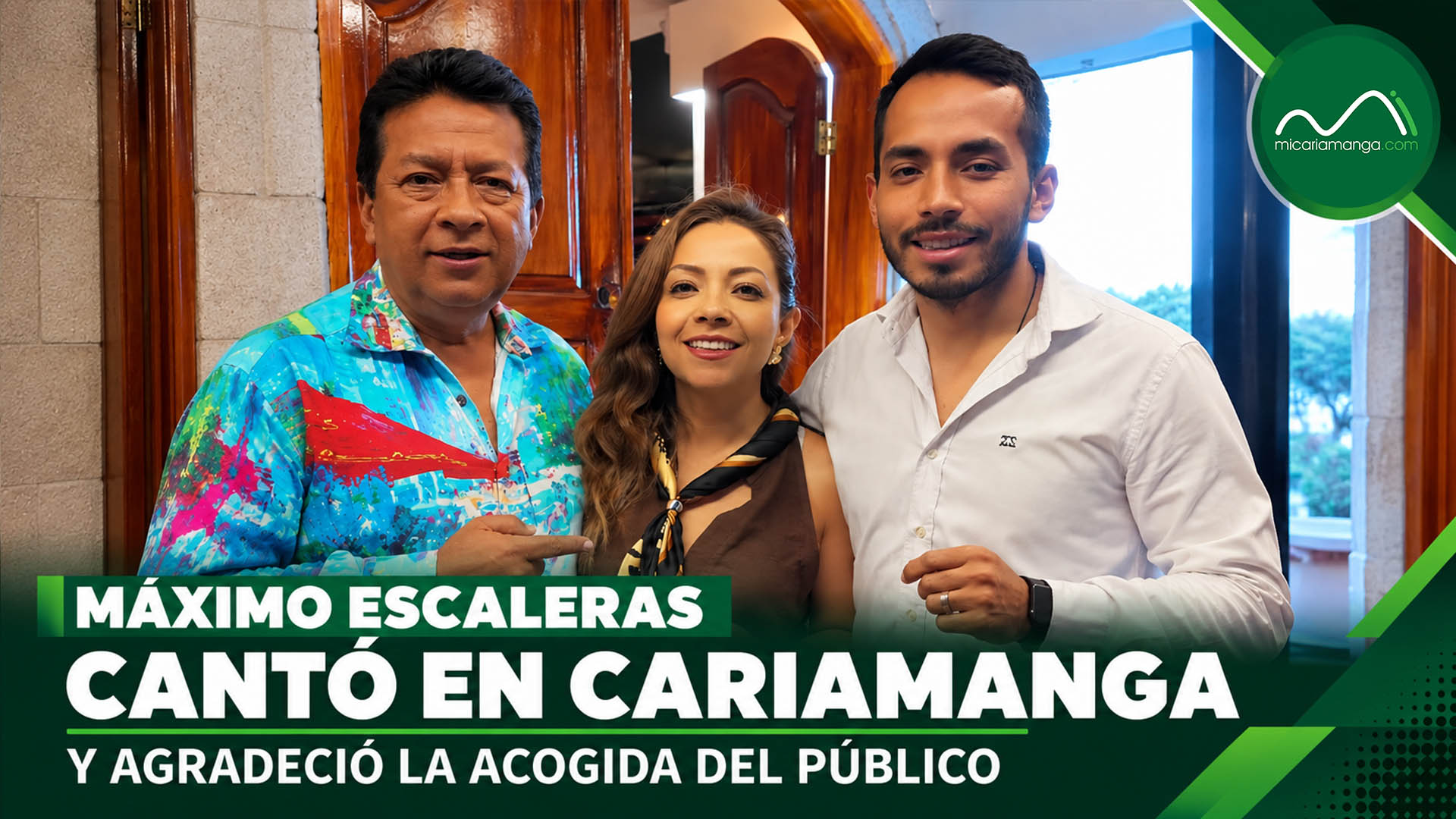 Máximo Escaleras durante su presentación musical en Cariamanga
